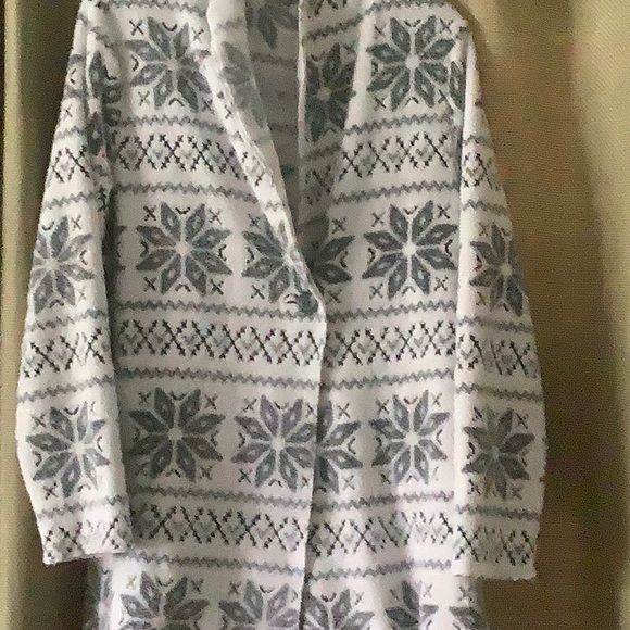 Jasmine & Ginger Robe with Pockets EUC Size Medium - Picture 2 of 8